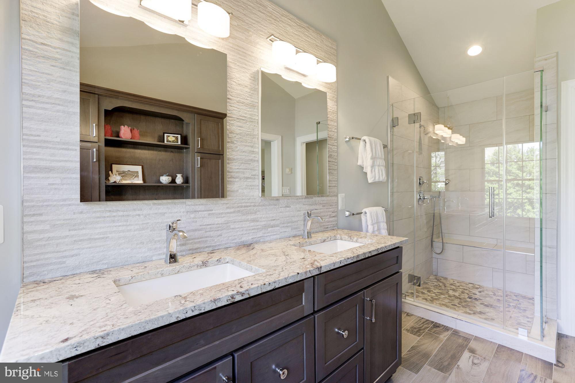 128 Roland Court Southwest Vienna, VA 22180 - Photo 18 of 33 Gallery Image 18