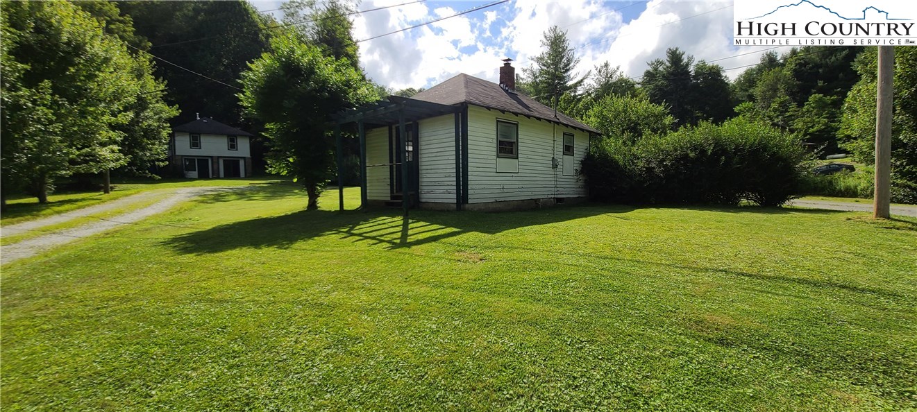 121 Foothills Drive Boone, NC 28607 - Photo 27 of 27 Gallery Image 27