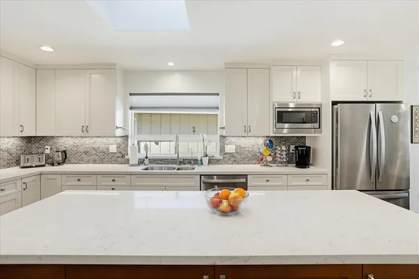 $1,035,000 | 18649 Wildflower Drive, Penn Valley, CA 95946