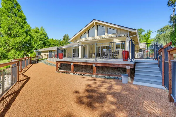 $1,035,000 | 18649 Wildflower Drive, Penn Valley, CA 95946