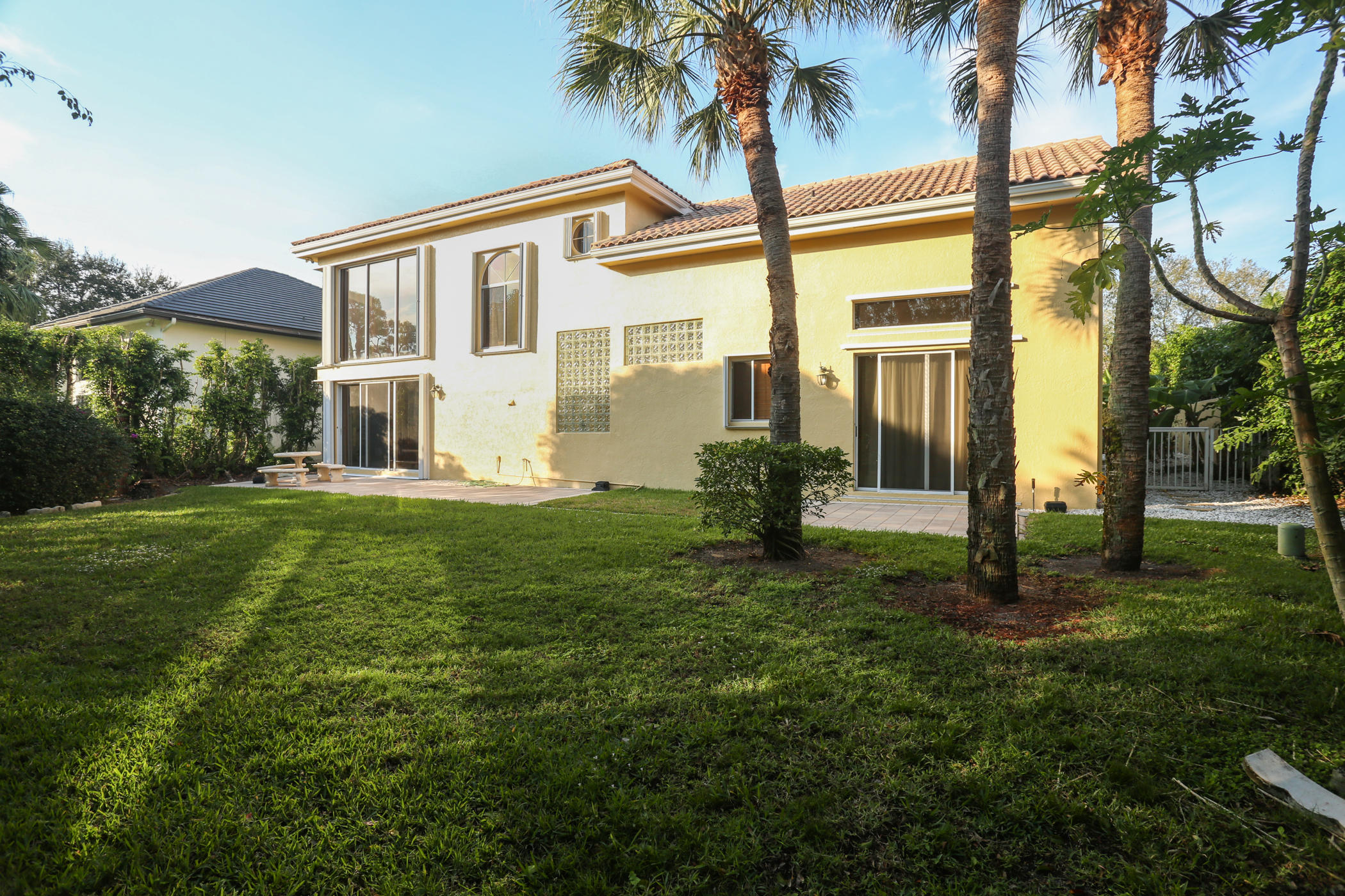 3178 Northwest 60th Street Boca Raton, FL 33496 - Photo 8 of 43 3178_NW_60_St.Backyard