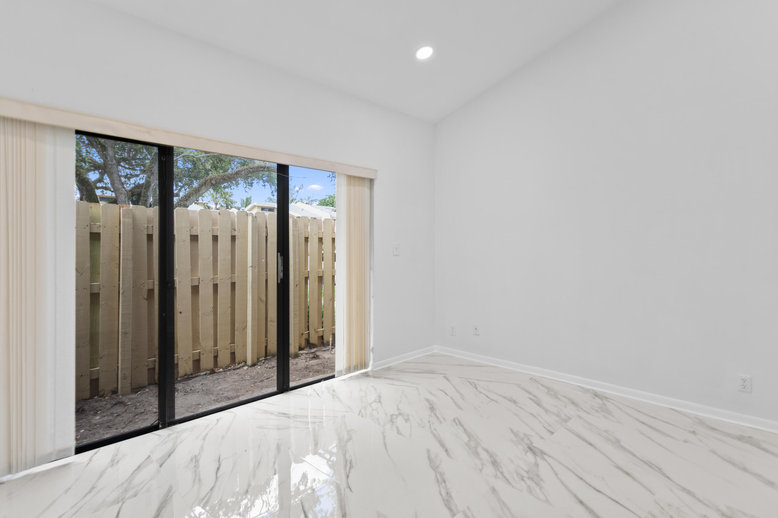 1400 Northwest 9th Avenue, Unit B14 Boca Raton, FL 33486 - Photo 23 of 34 585A7488
