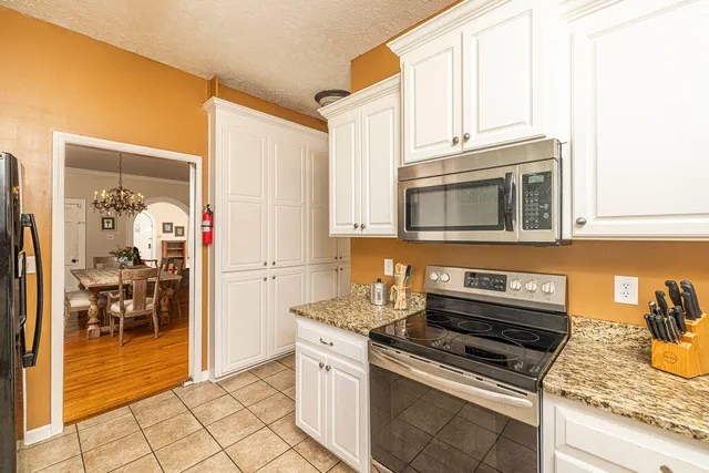 $339,900 | 423 Columbia Road, Edgefield, SC 29824