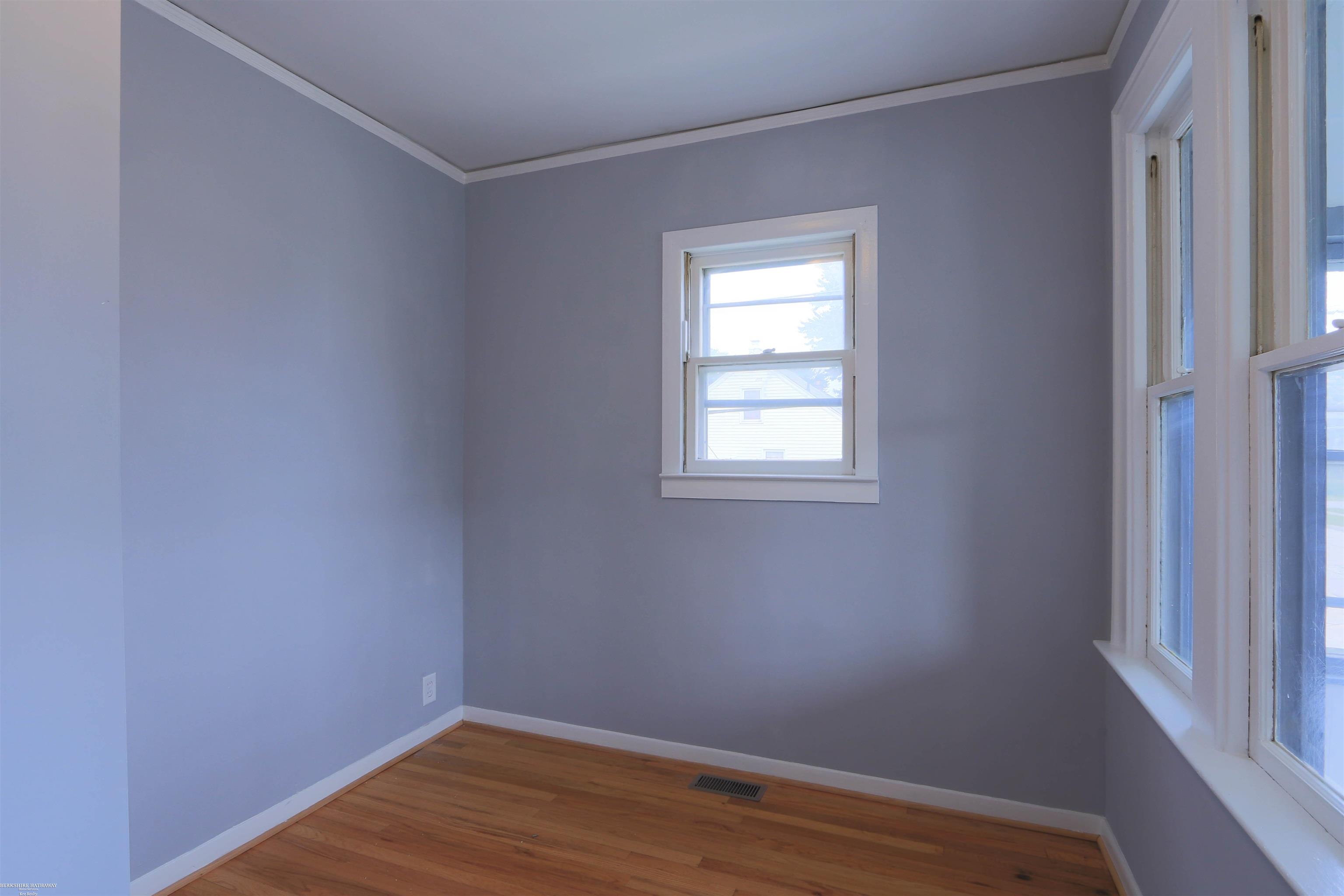 29447 Kelly Road, Unit APARTMENT A Roseville, MI 48066 - Photo 15 of 41