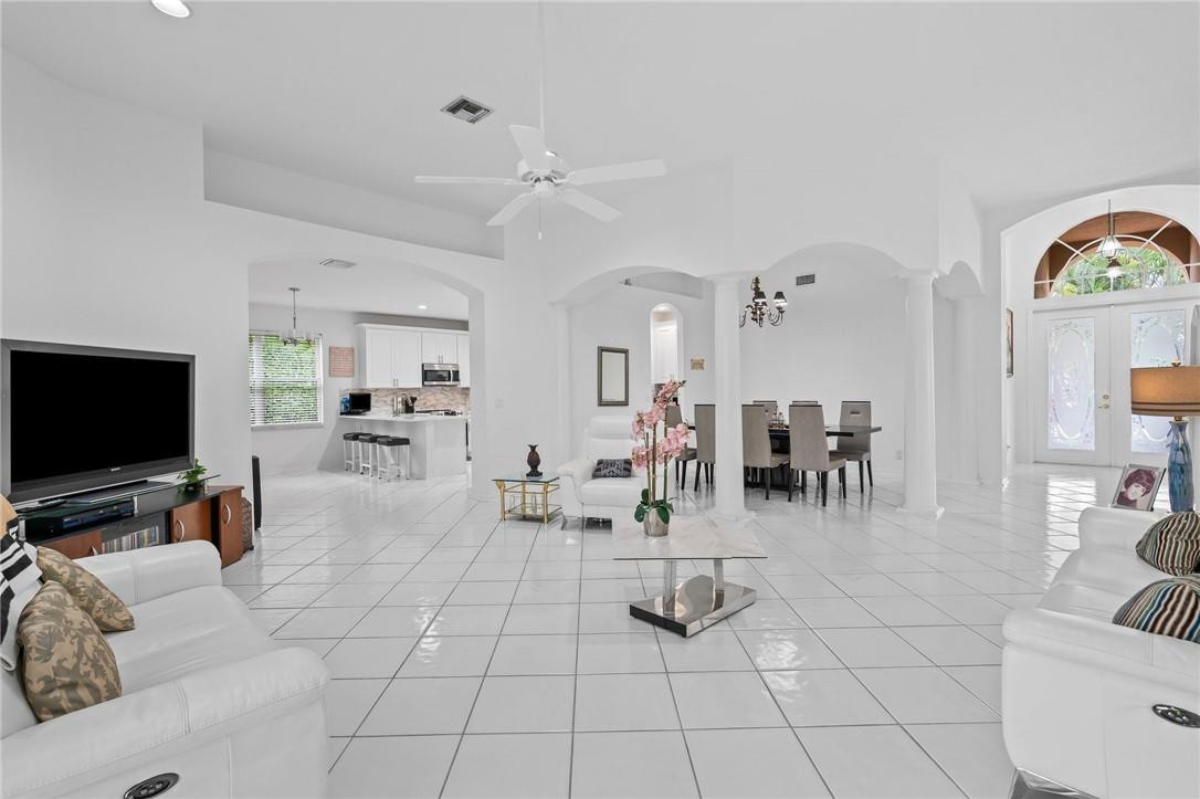 12343 Melrose Way Boca Raton, FL 33428 - Photo 11 of 31 Photo 11