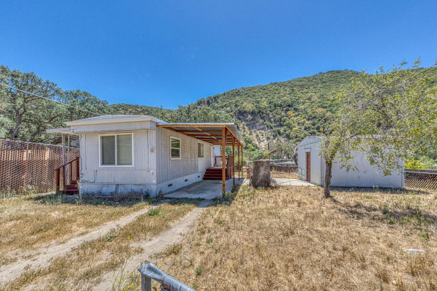 45470 Carmel Valley Road Greenfield, CA 93927 - Photo 11 of 33