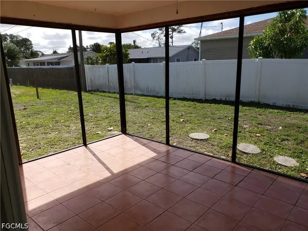 $2,300 | Undisclosed Address, Fort Myers, FL 33967