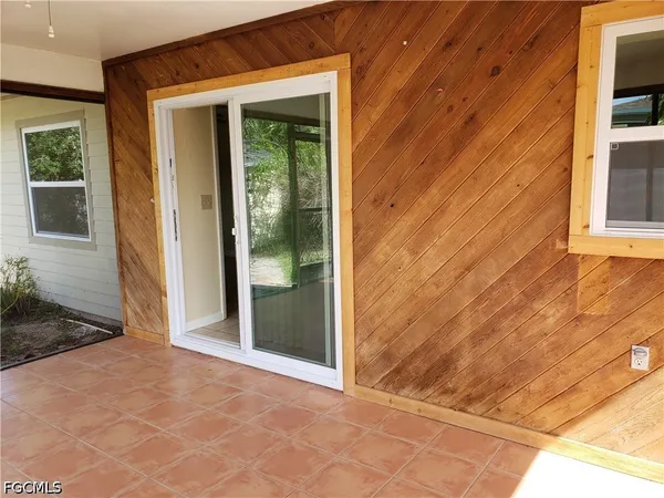 $2,300 | Undisclosed Address, Fort Myers, FL 33967