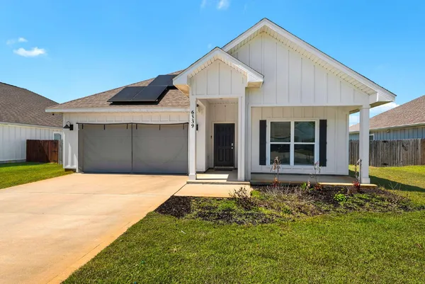 $2,950 | 6539 Forest Bay Avenue, Gulf Breeze, FL 32563