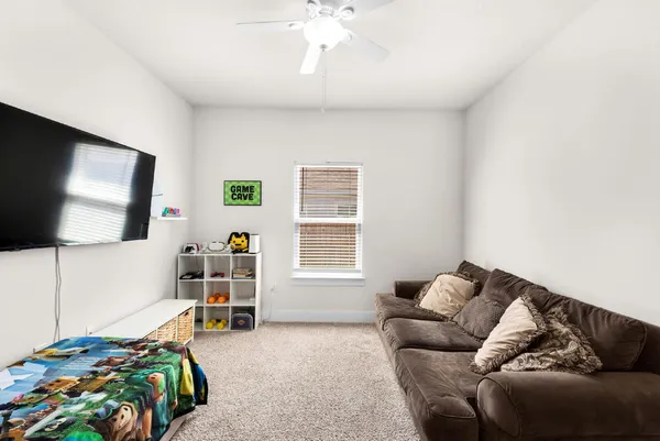 $2,950 | 6539 Forest Bay Avenue, Gulf Breeze, FL 32563
