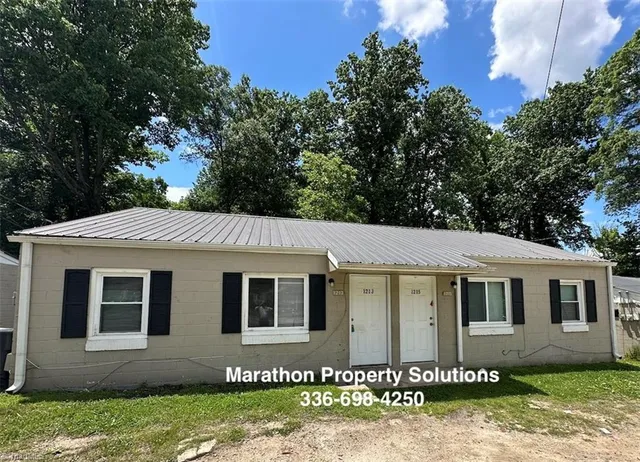 $795 | 1213 Gatewood Avenue, Greensboro, NC 27405