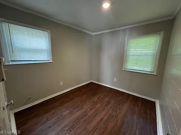 $795 | 1213 Gatewood Avenue, Greensboro, NC 27405