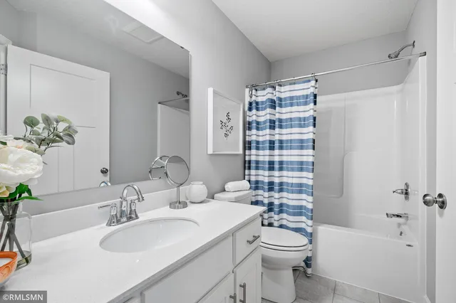 $459,900 | 6134 Rachele Avenue Northeast, Rogers, MN 55374