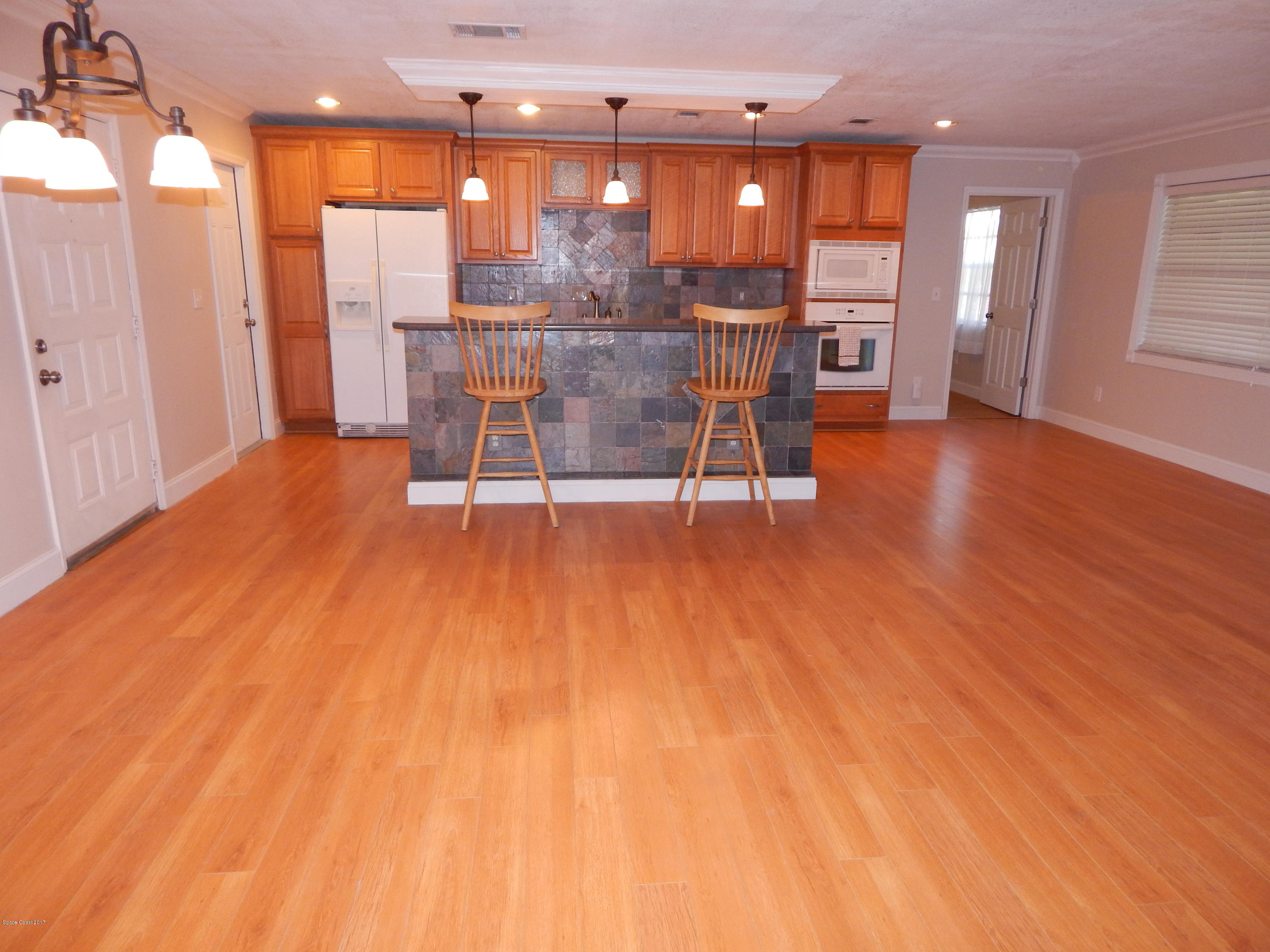 1921 Tallridge Road Melbourne, FL 32935 - Photo 3 of 20 DSCN6937