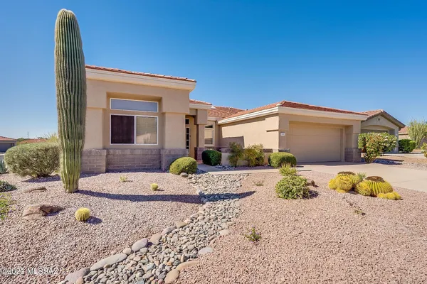 $3,200 | 14151 North Buckingham Drive, Tucson, AZ 85755