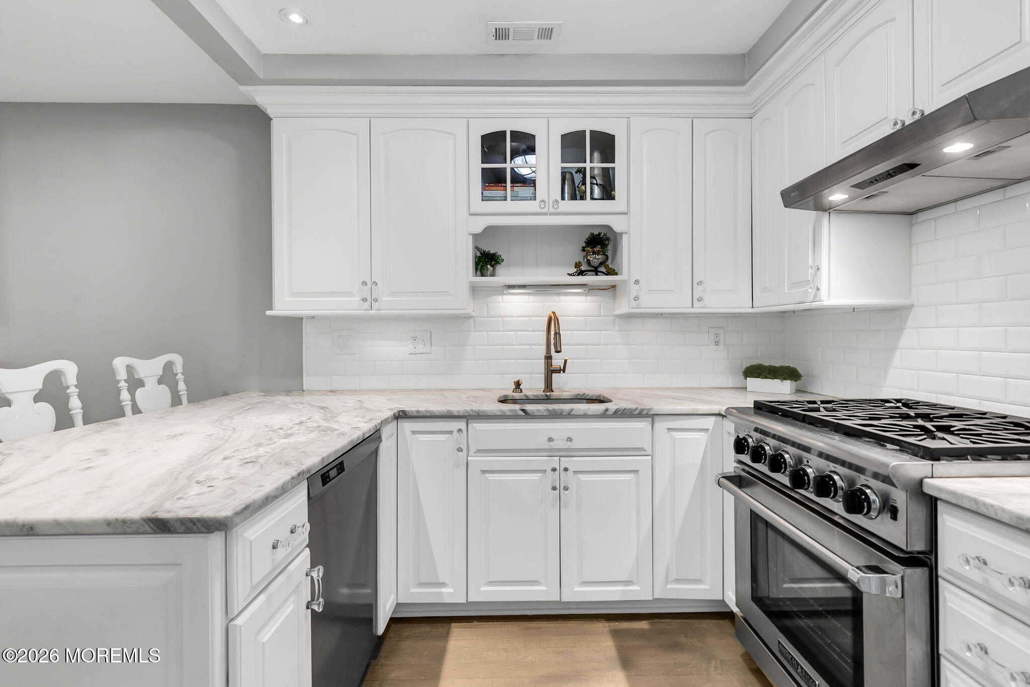 105 Shore Drive Long Branch, NJ 07740 - Photo 11 of 43 kitchen