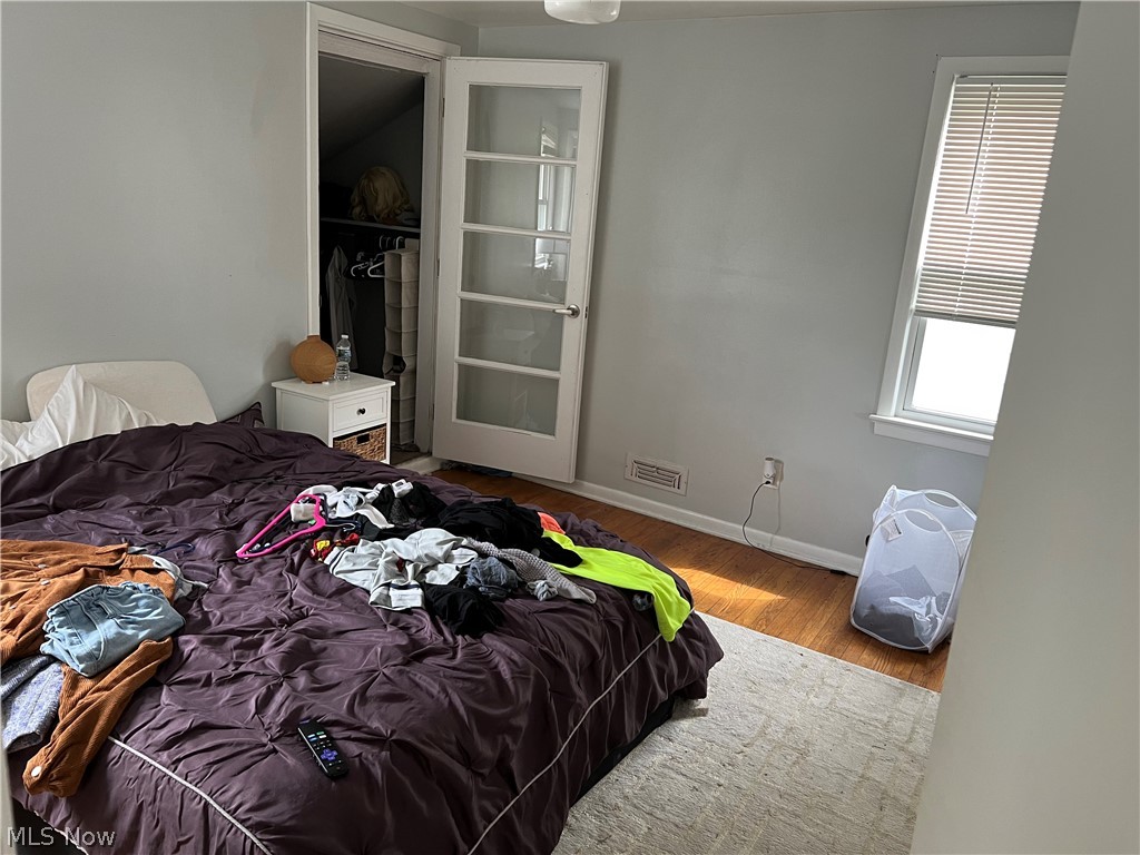 1015 Argonne Road Cleveland, OH 44121 - Photo 7 of 16