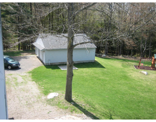 172 New State Road Montgomery, MA 01085 - Photo 4 of 21