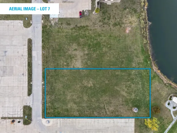 $99,500 | 2500 Swan Lake Boulevard, Independence, IA 50644