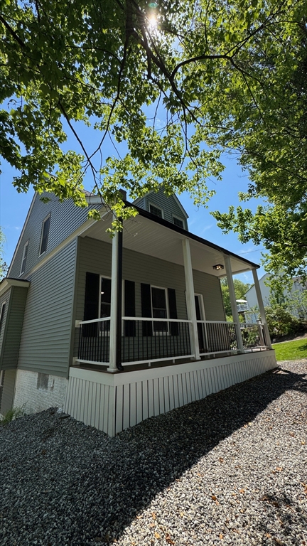 18 Baldwin Street Worcester, MA 01604 - Photo 17 of 21