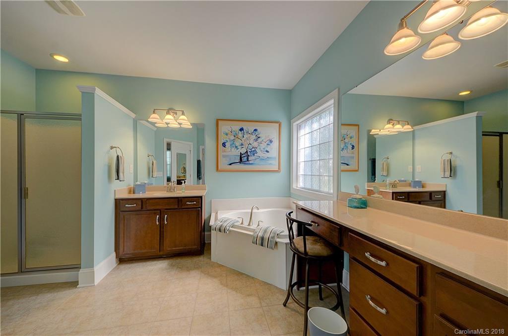 7303 Firespike Road Charlotte, NC 28277 - Photo 17 of 31 Gallery Image 17