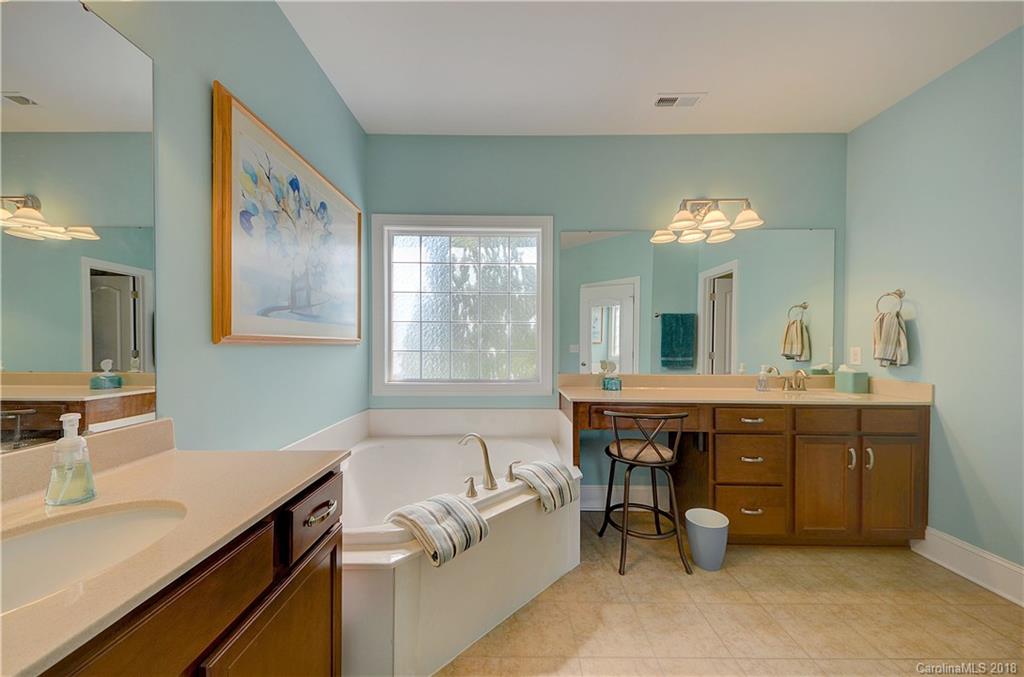 7303 Firespike Road Charlotte, NC 28277 - Photo 18 of 31 Gallery Image 18