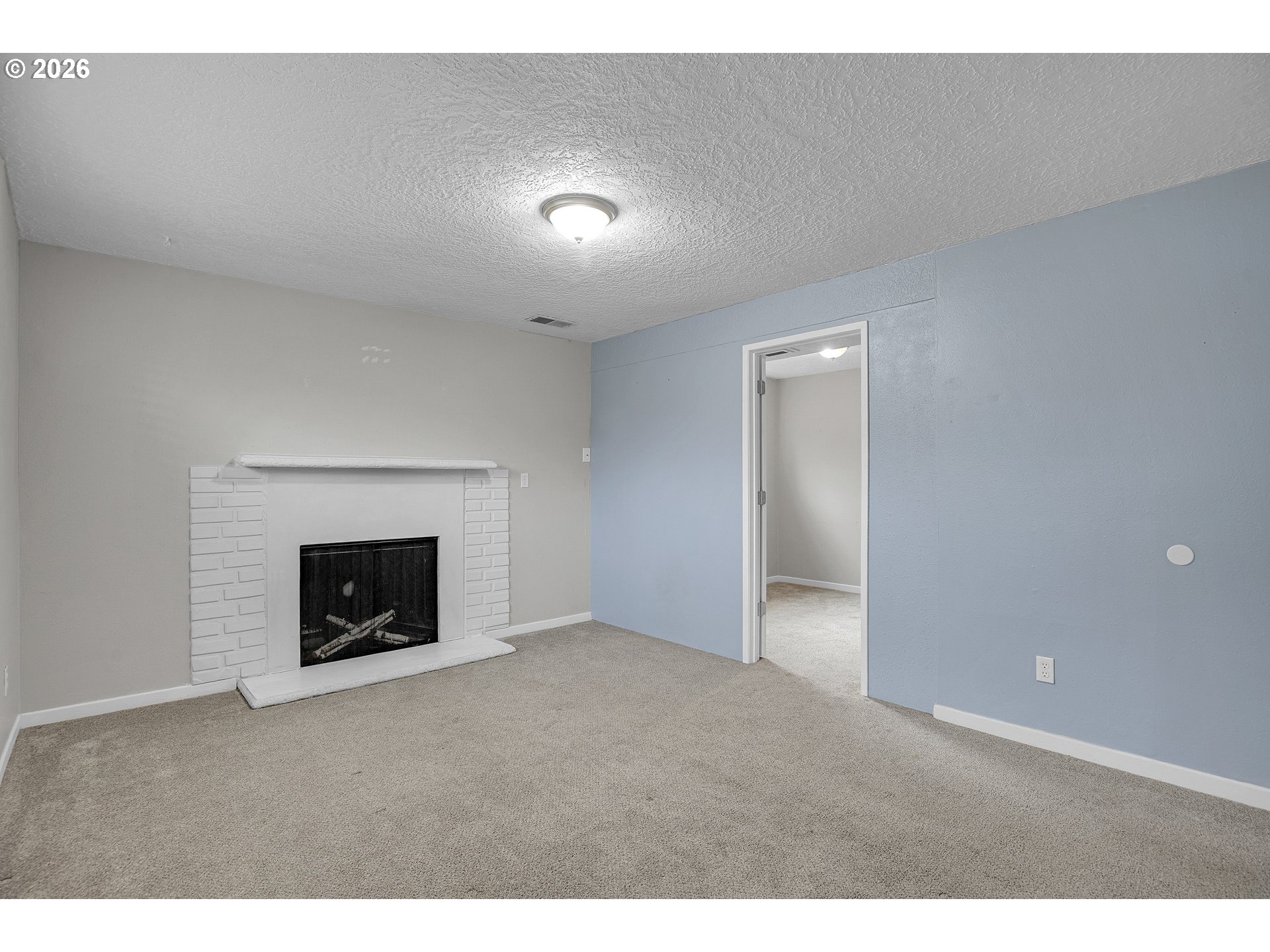 638 Southwest 7th Street Gresham, OR 97080 - Photo 31 of 35