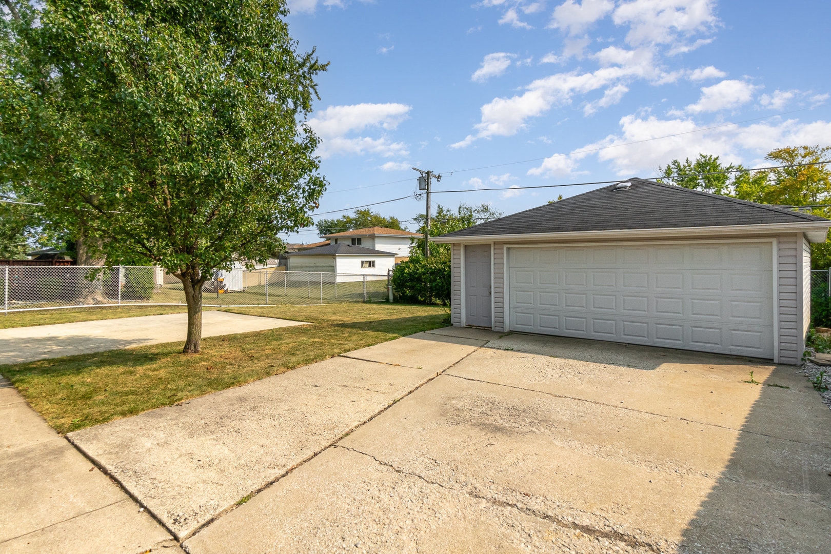 2831 193rd Street Lansing, IL 60438 - Photo 25 of 28 a view of backyard of house