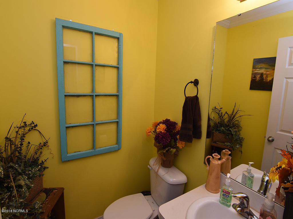 24 Cedar Road Southport, NC 28461 - Photo 11 of 22 Half Bath