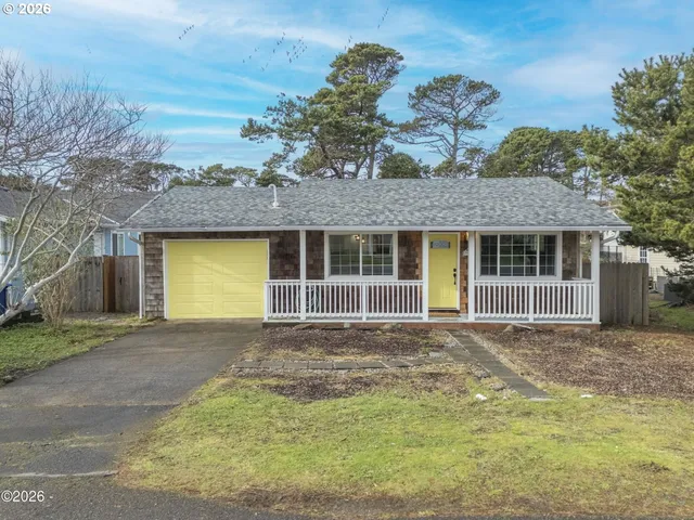 $439,999 | 2159 Northwest Keel Avenue, Lincoln City, OR 97367