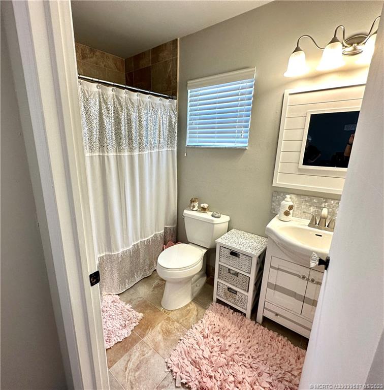 5036 Pine Drive Boynton Beach, FL 33437 - Photo 12 of 27