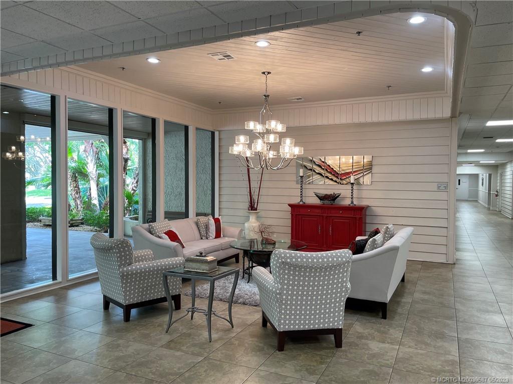 5036 Pine Drive Boynton Beach, FL 33437 - Photo 20 of 27