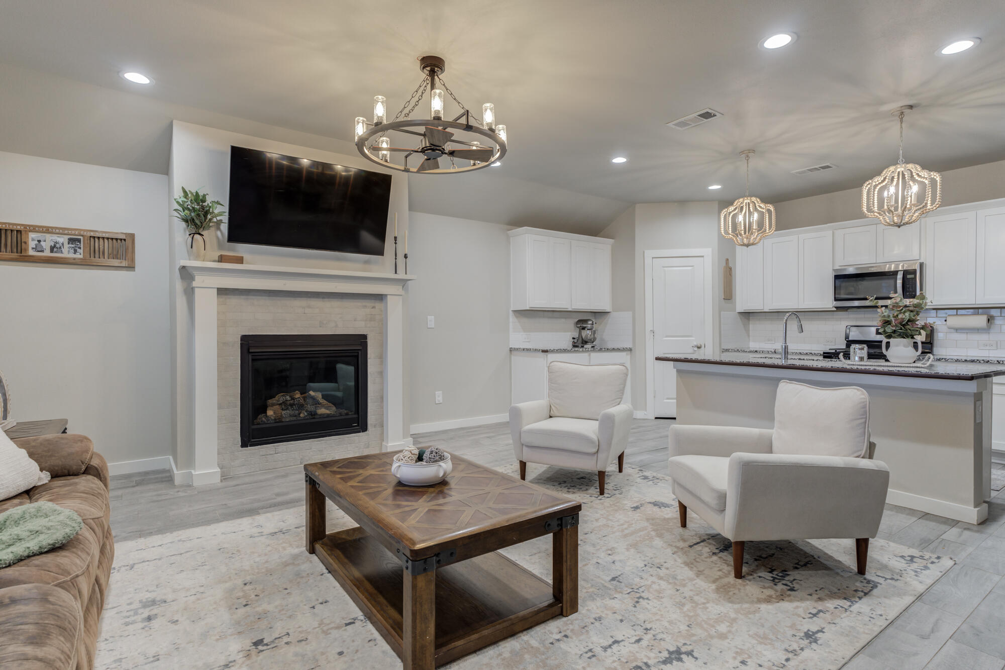 328 Ranger Street Wolfforth, TX 79382 - Photo 8 of 35 wgp (5 of 45)