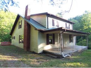 485 Lakeview Dock Road Bristol, TN 37620 - Photo 1 of 11 Photo 1