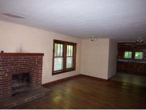 485 Lakeview Dock Road Bristol, TN 37620 - Photo 4 of 11 Photo 4