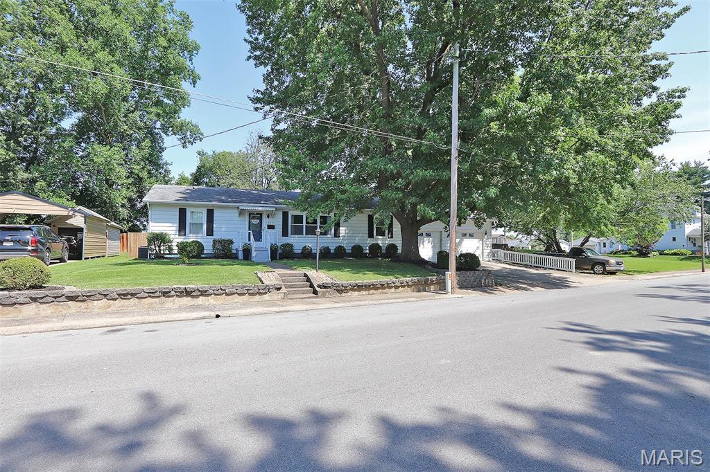 212 Morgan Street Jackson, MO 63755 - Photo 2 of 59