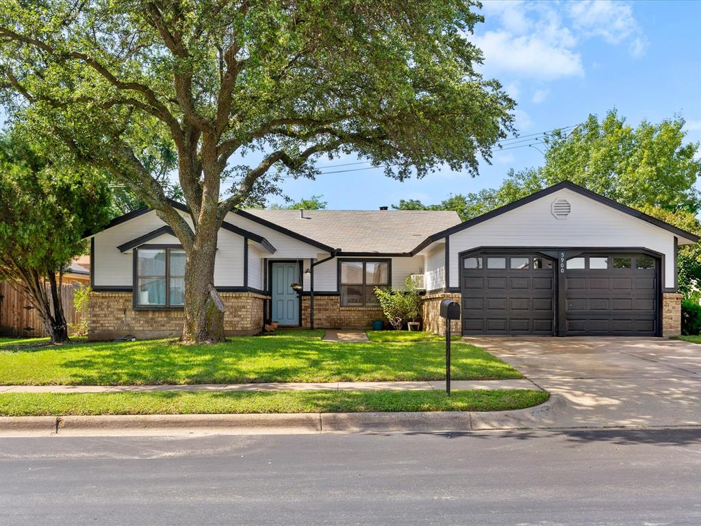 5900 Birchhill Road Watauga, TX 76148 - Photo 2 of 24