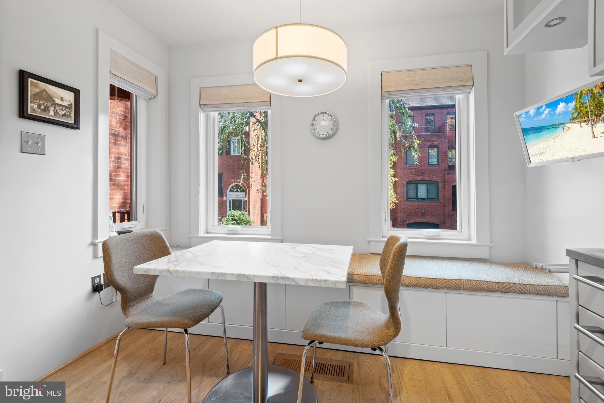 3924 Georgetown Court Northwest Washington, DC 20007 - Photo 15 of 26 Kitchen Banquette Seating