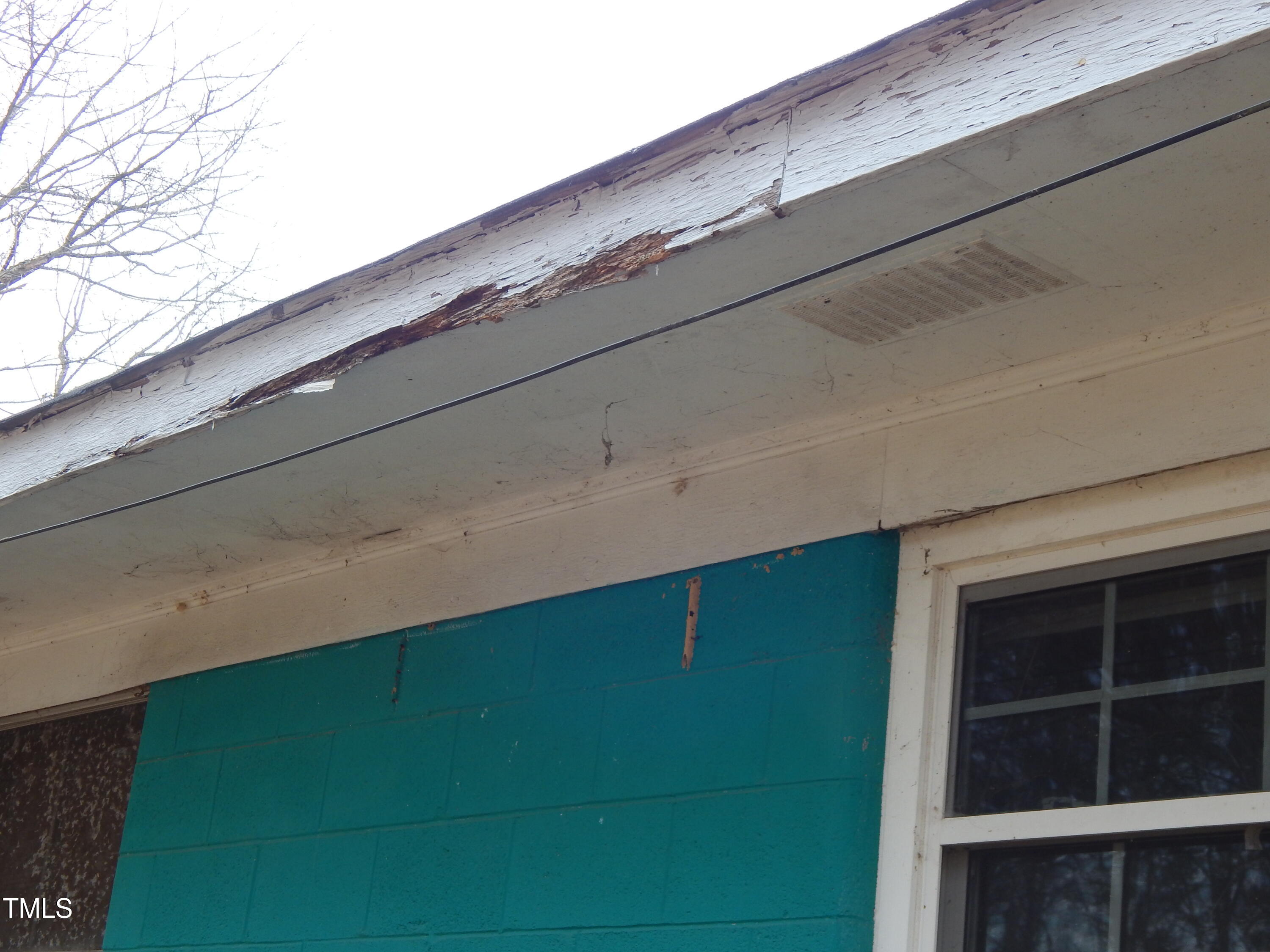 1108 Buckhorn Road Mebane, NC 27302 - Photo 25 of 31 Rotted fascia