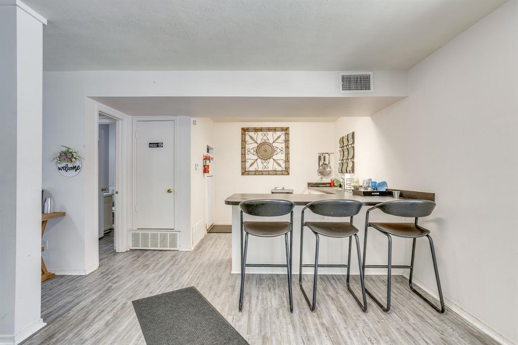 4102 Ridglea Country Club Drive, Unit 1503 Fort Worth, TX 76126 - Photo 19 of 21