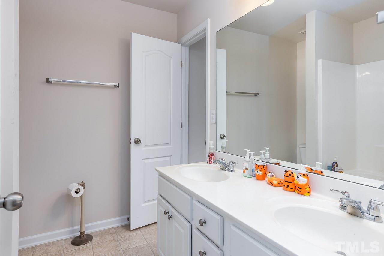 3310 Cathedral Bell Road Raleigh, NC 27614 - Photo 15 of 30