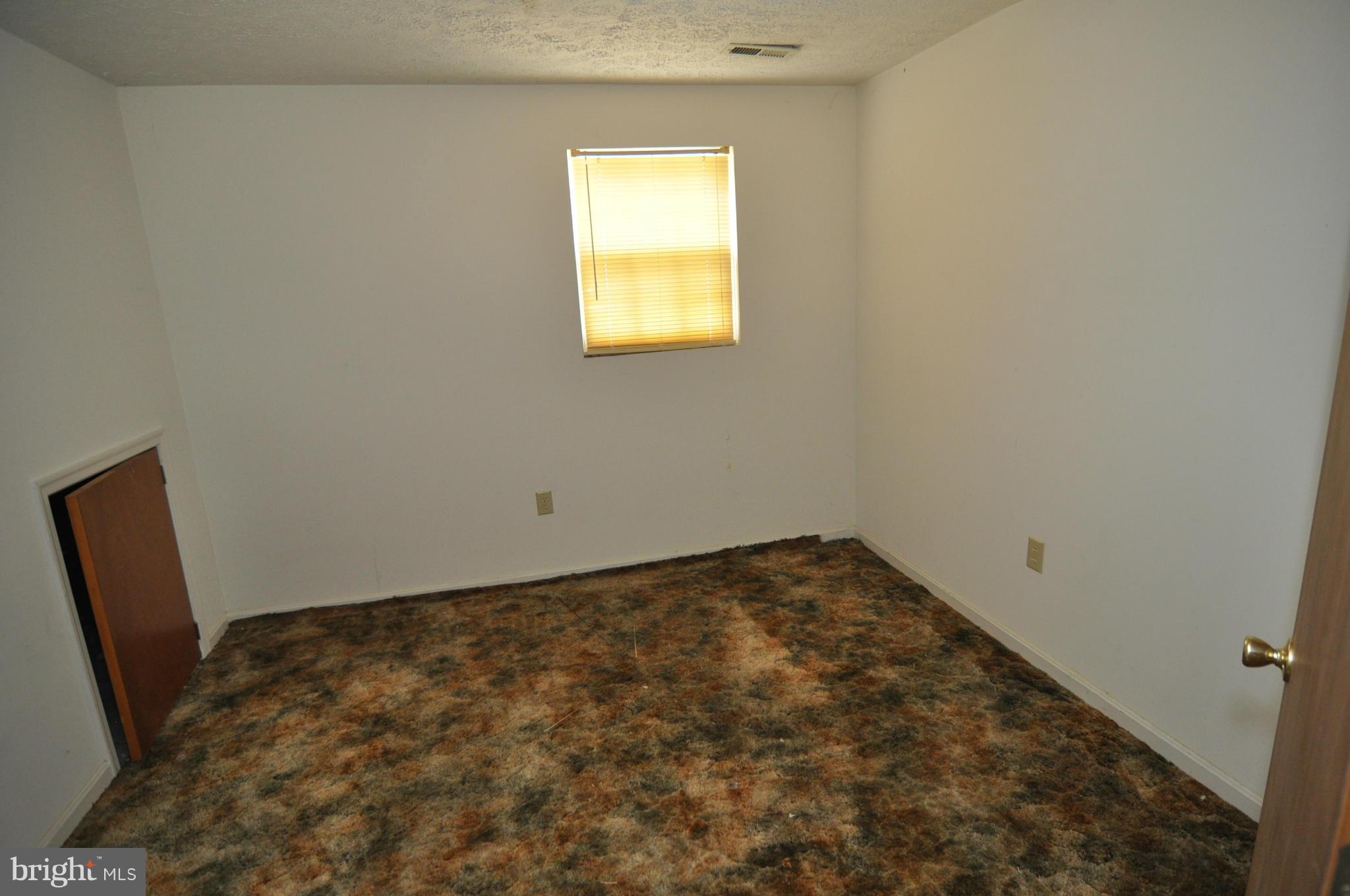 6851 Southfield Road Fort Washington, MD 20744 - Photo 20 of 22 Bedroom