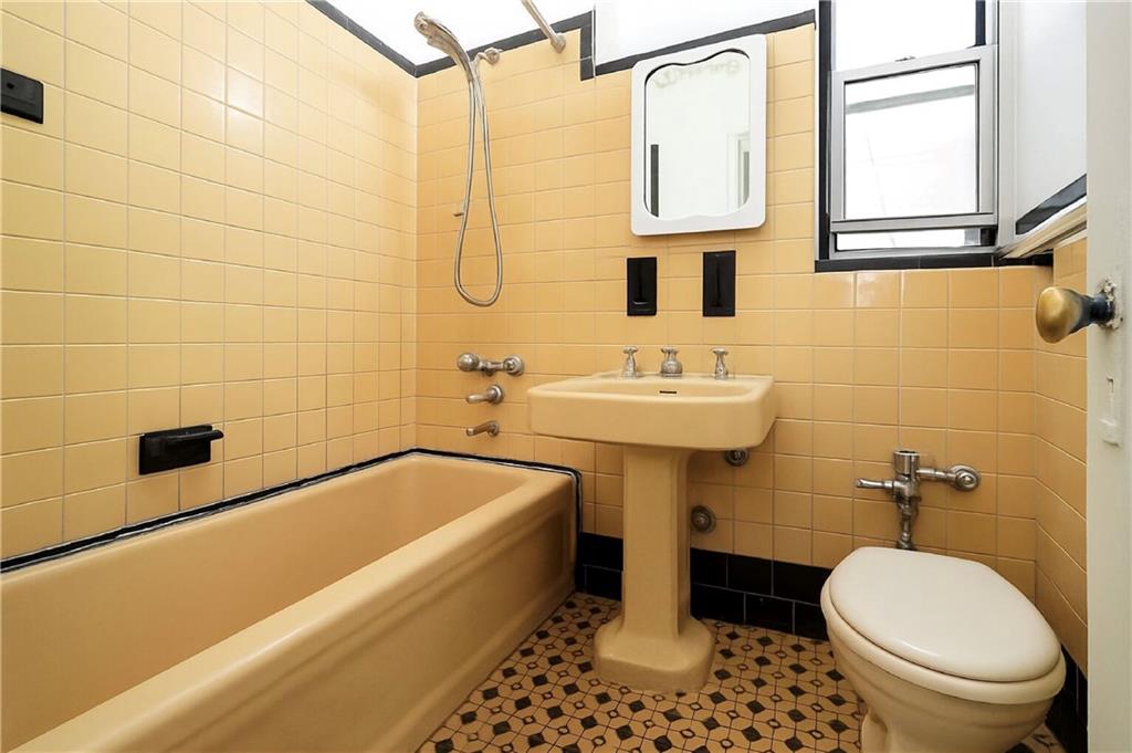 868 East 7th Street, Unit 3C Brooklyn, NY 11230 - Photo 11 of 20