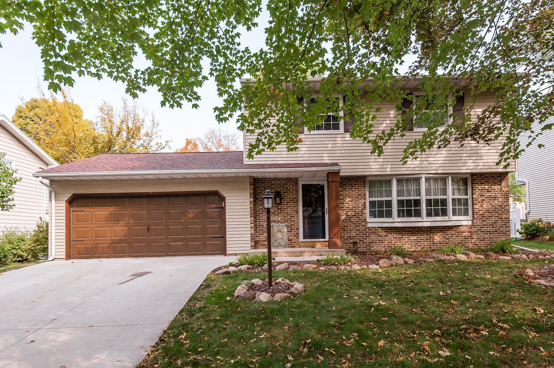 1115 Northern Heights Drive Northeast Rochester, MN 55906 - Photo 1 of 1 Gallery Image 1