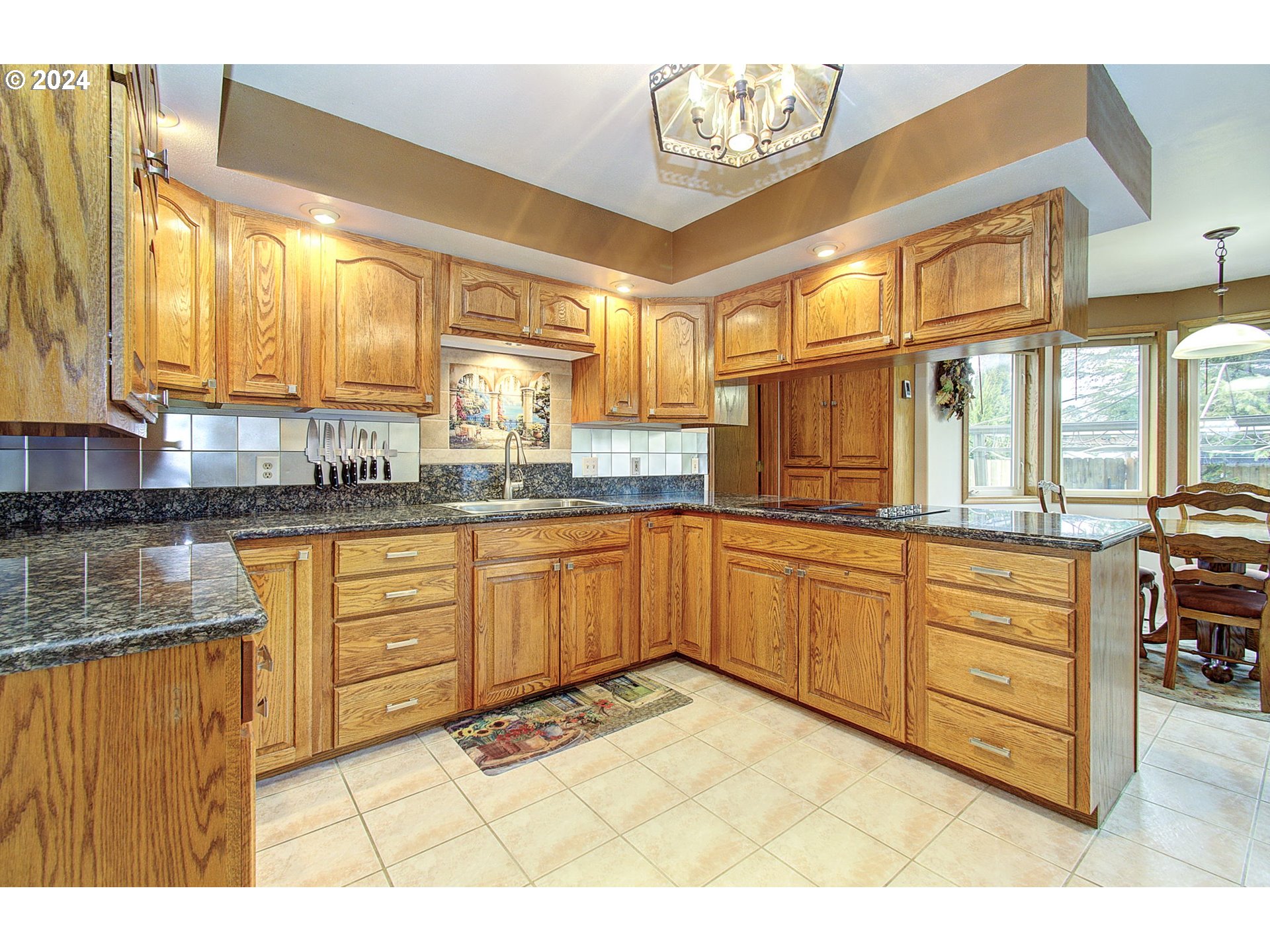 162 Southwest Peck Road White Salmon, WA 98672 - Photo 12 of 36 Kitchen