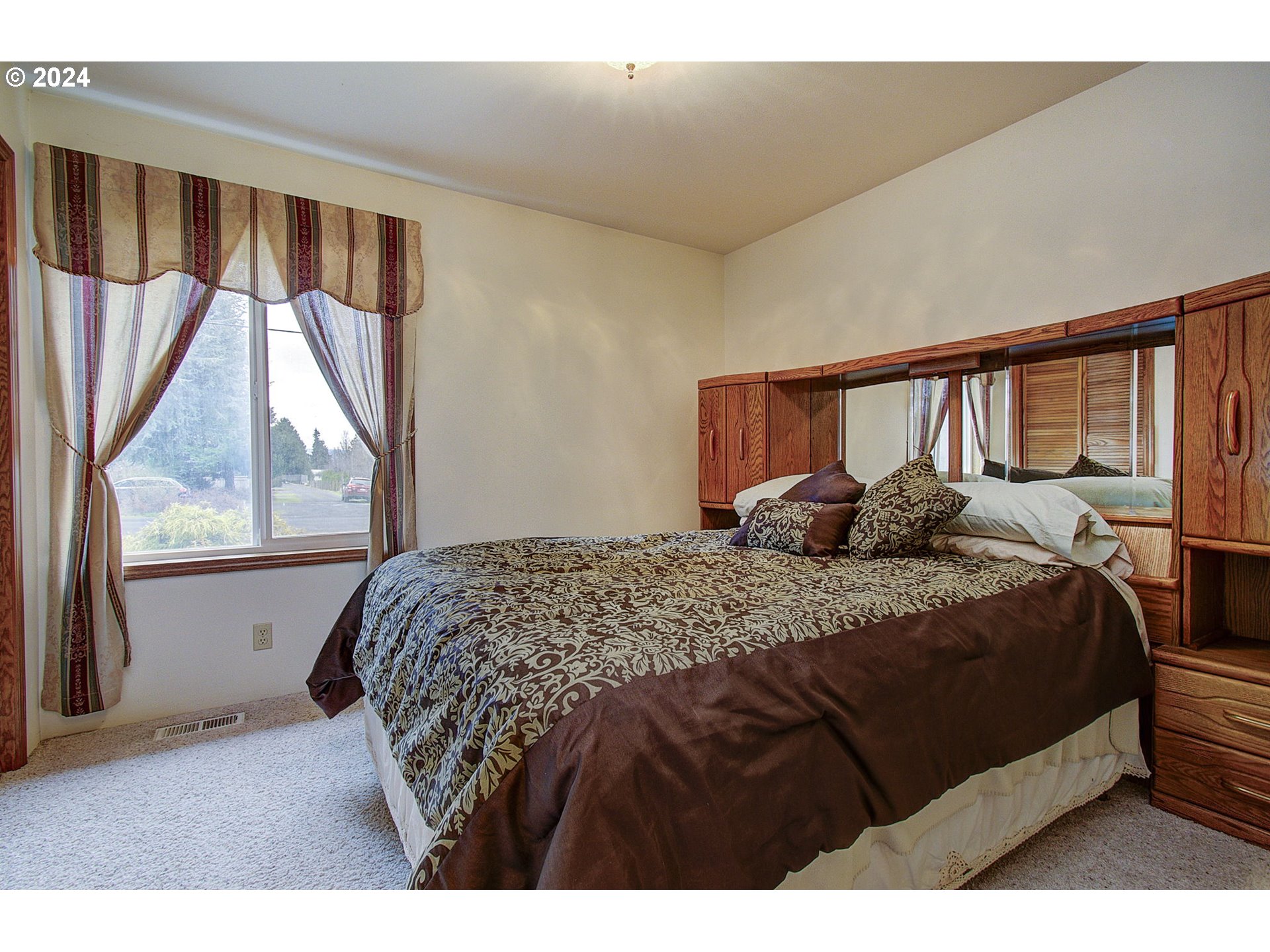 162 Southwest Peck Road White Salmon, WA 98672 - Photo 21 of 36 Gallery Image 21