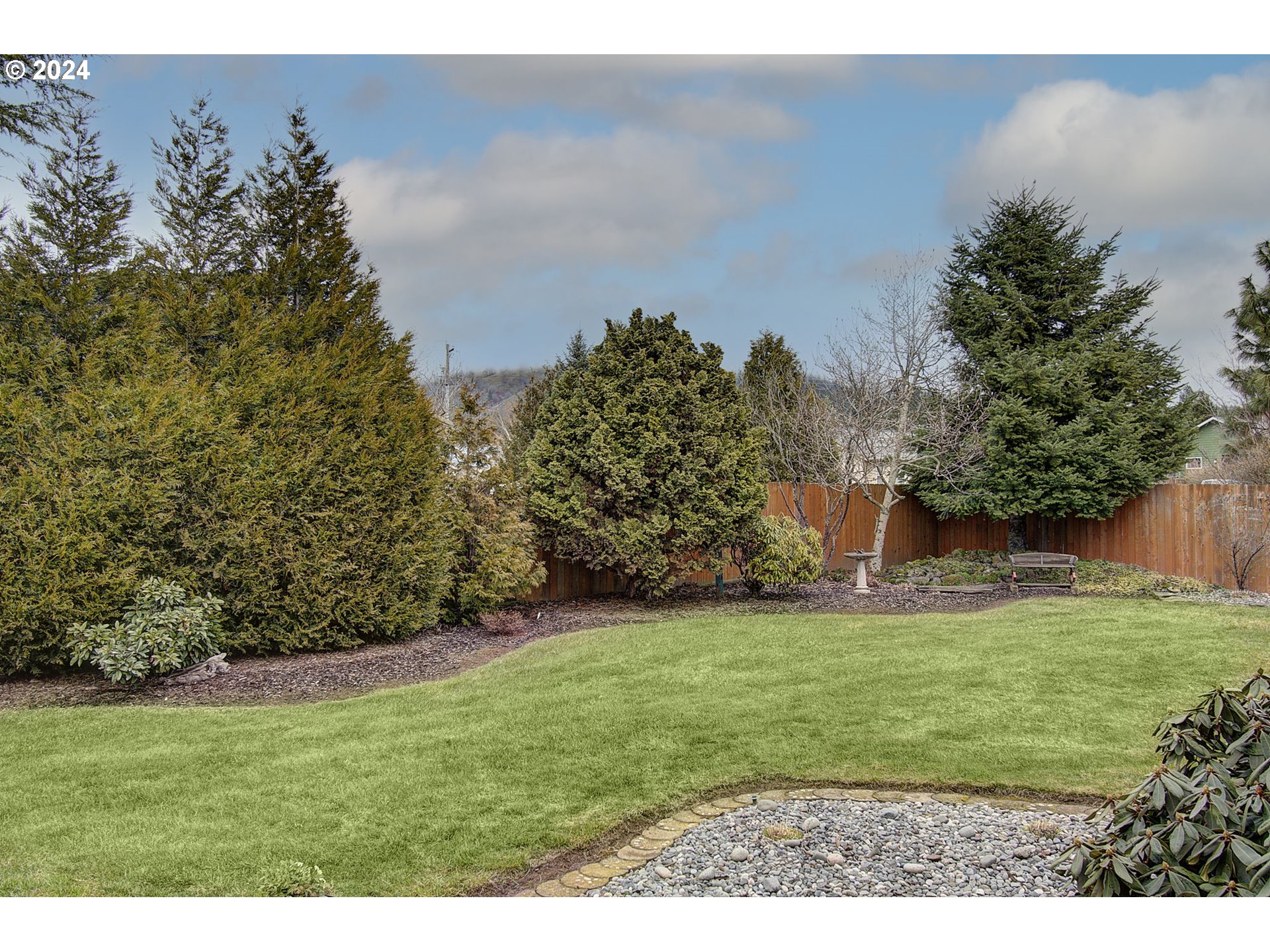 162 Southwest Peck Road White Salmon, WA 98672 - Photo 34 of 36 Gallery Image 34