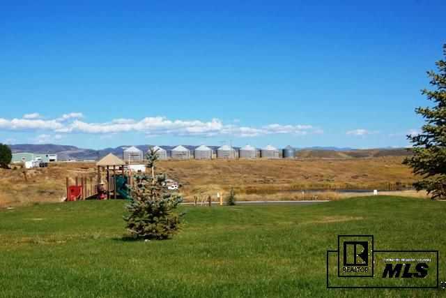 360 Lake View Road Hayden, CO 81639 - Photo 9 of 17 Gallery Image 9