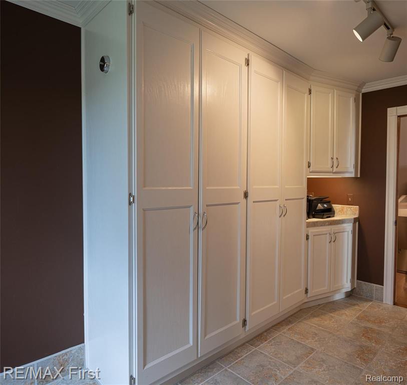788 Dutton Road Rochester, MI 48306 - Photo 44 of 76