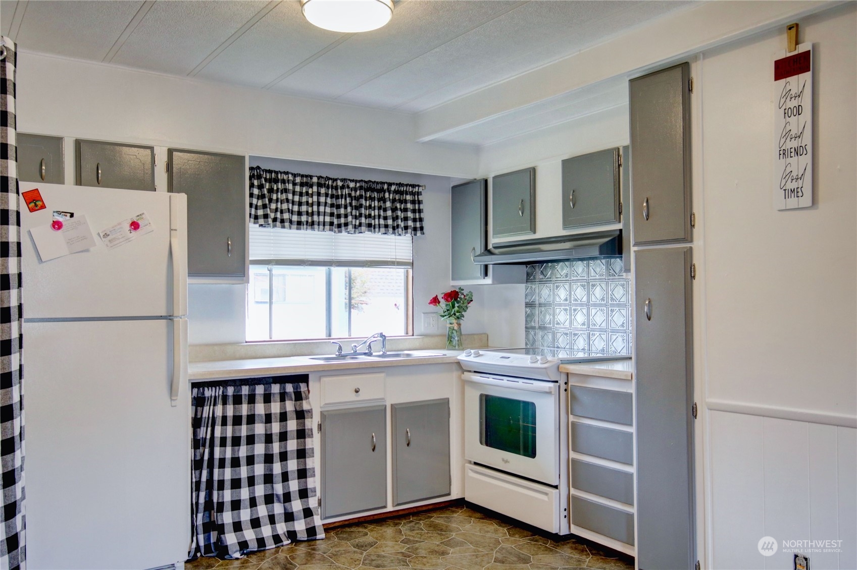 24919 Hoehn Road, Unit 33 Sedro-Woolley, WA 98284 - Photo 13 of 28 Gallery Image 13